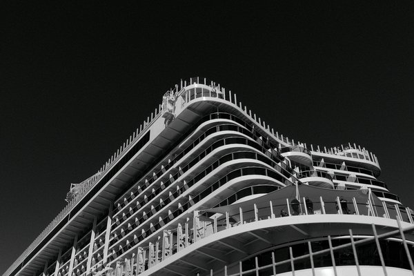 Découvrez l"art de naviguer : votre plan complet pour explorer les merveilles des îles grecques en voilier